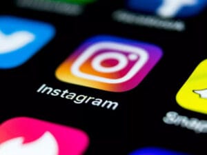 3 Cara Melihat DM Instagram yang Sudah Dihapus