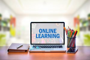 5 Kelebihan dan Kekurangan Belajar Online