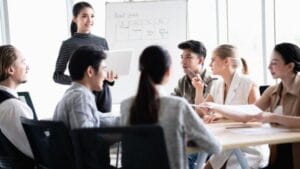 5+ Tips Presentasi yang Baik Terbaru